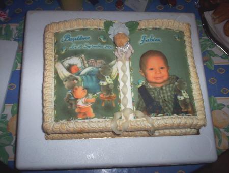 le gateau de  bapteme de fabien